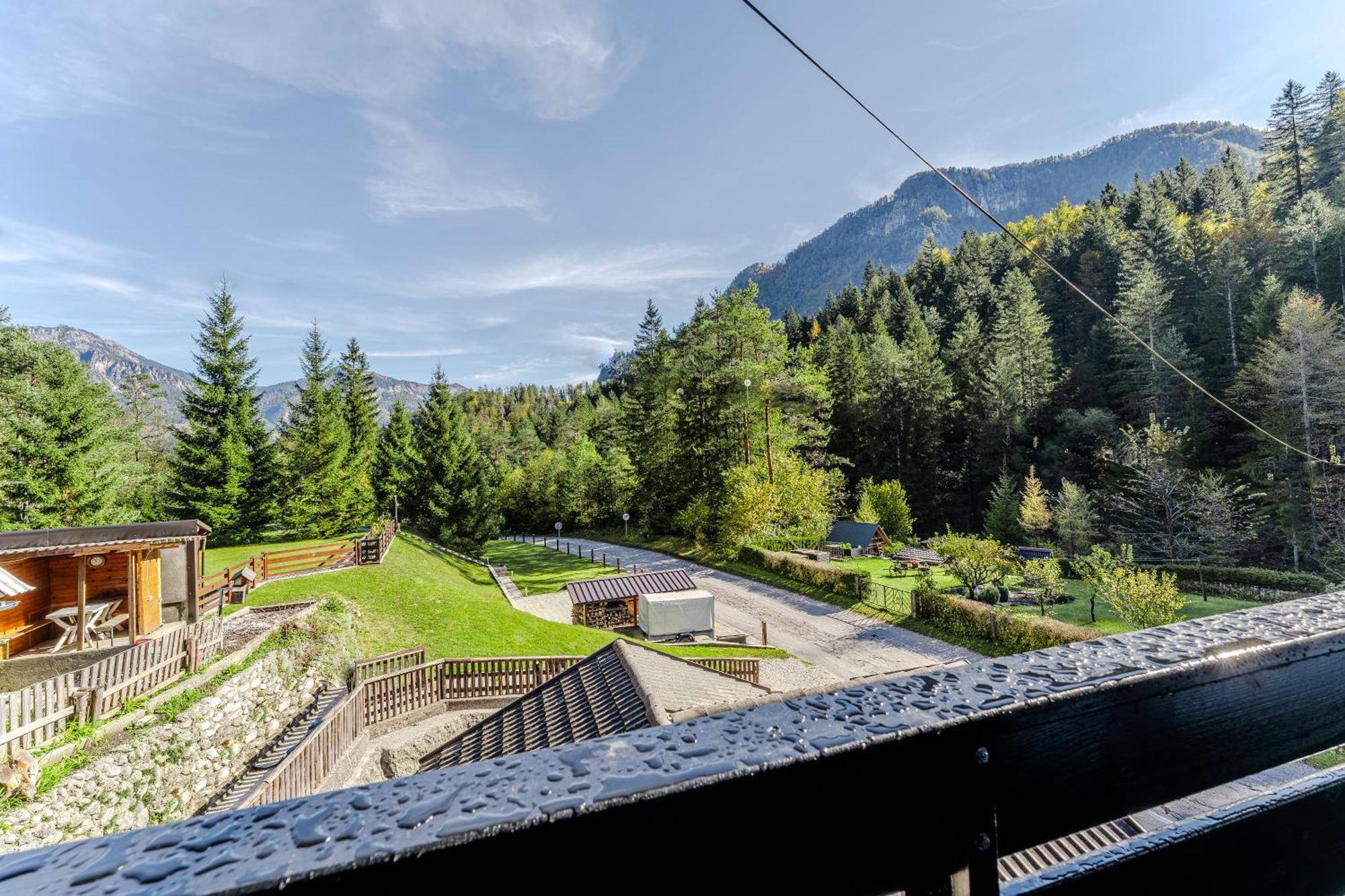 Idyllic Triglav Forest Retreat - Alps, Trails, Lakes, Falls 莫斯特拉纳 外观 照片